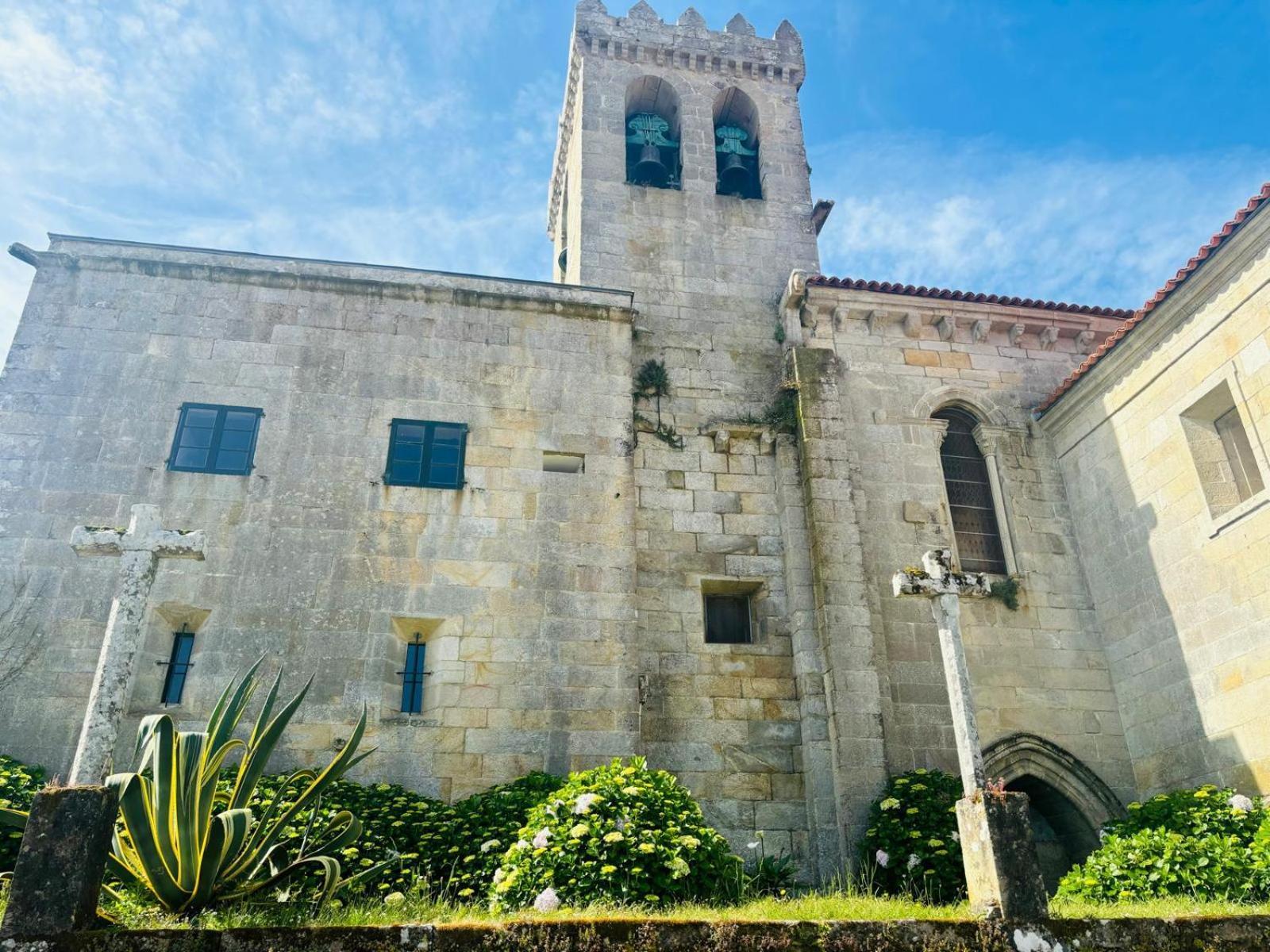 Holibai, Amodino, Agradable Y Hogareno Apto Con Parking, Baiona Dış mekan fotoğraf